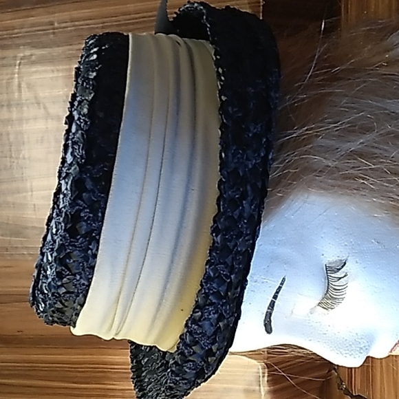 Vintage womans black cream hat union made in USA Kentucky Derby - Picture 2 of 5
